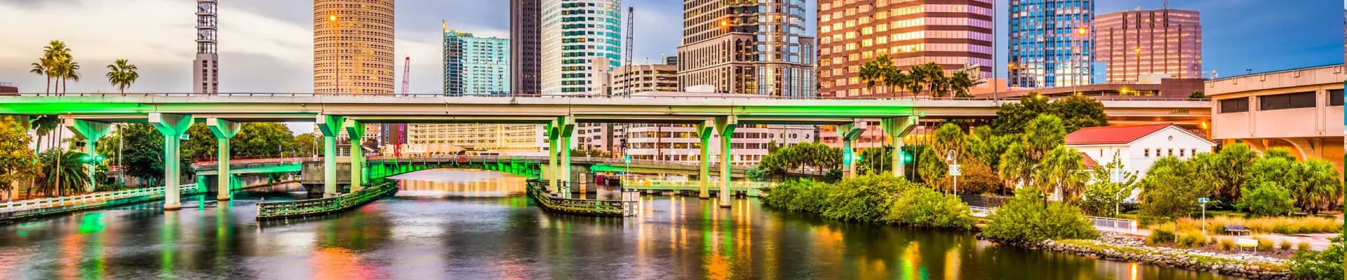 Luxury yacht charter in Tampa, US